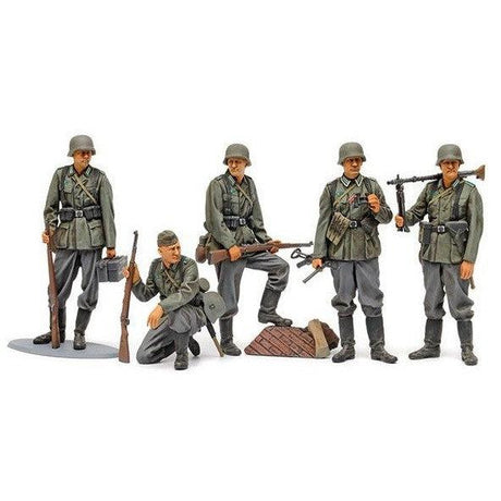 1/35 German Mid-WWII Infantry Soldiers (5) - Fusion Scale Hobbies