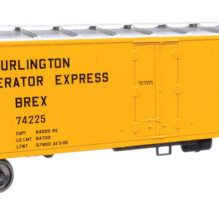 Walthers Mainline HO Scale Burlington Refrigerator Express BREX #74225 40' Steel Reefer with Dreadnaught Ends