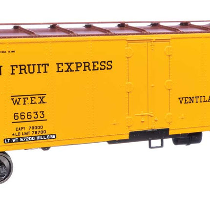 Walthers Mainline HO Scale Western Fruit Express #66633 40' Steel Reefer with Dreadnaught Ends