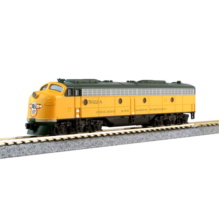 Kato N CNW '400' Bi-Level 6-Unit Psg.Set/E8A Diesel #5022-A w/(5)