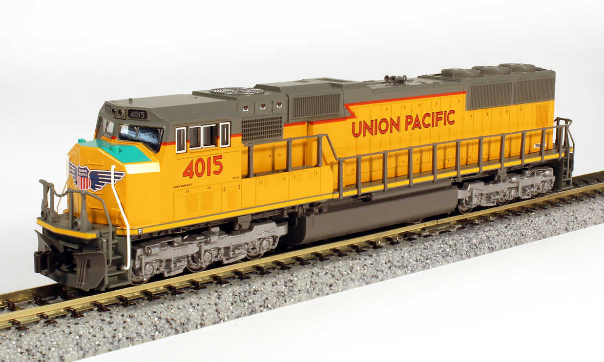 Kato N Scale Union Pacific SD70M Diesel UP #4015 Excursion Locomotive