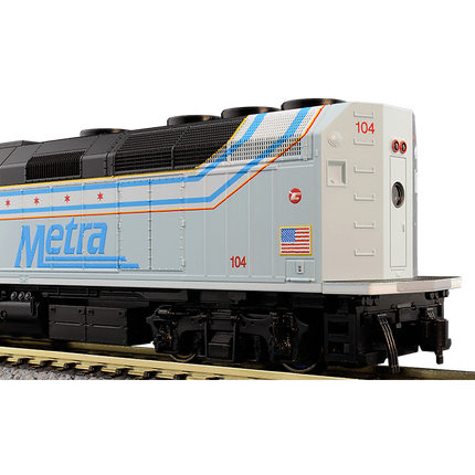 Kato N Scale Chicago Metra #104 City of Chicago F40PH Diesel