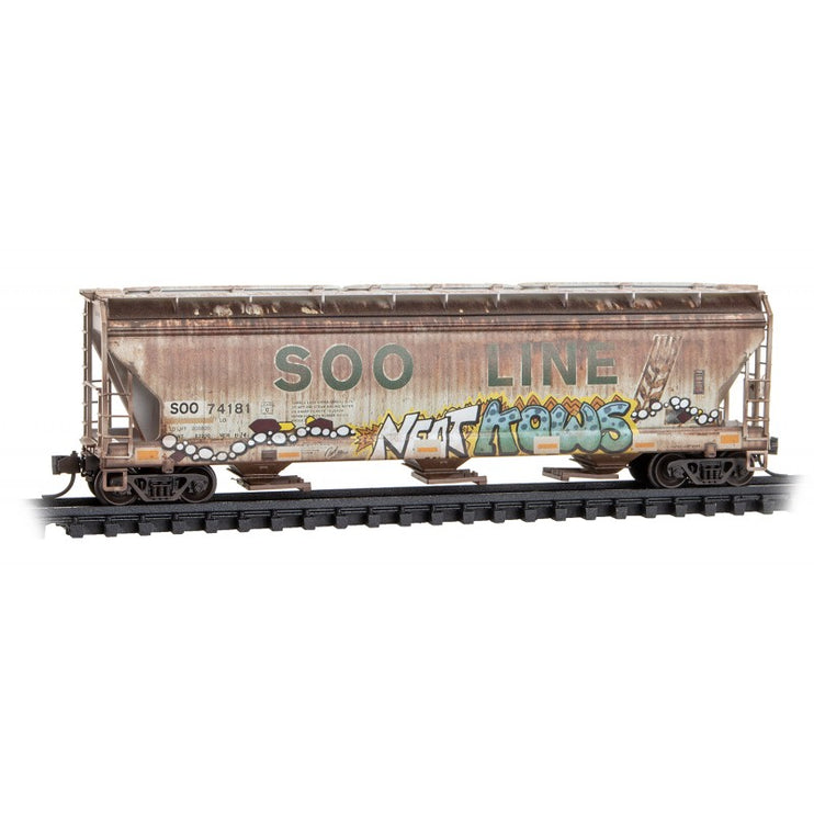 Micro Trains N Scale Weathered Soo Line Covered Hoppers Two Pack - Foam Nest