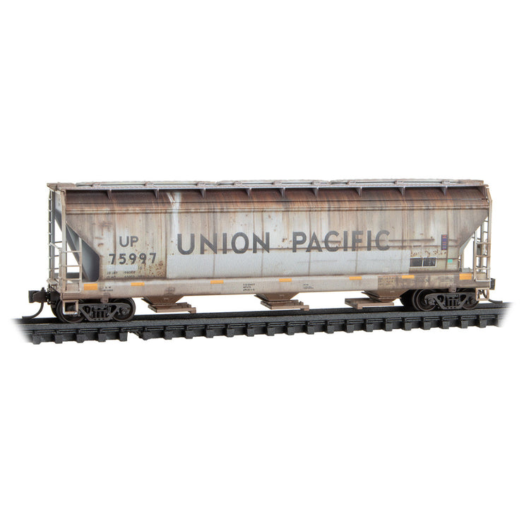 Micro Trains N Scale Union Pacific Weathered 3-Bay Covered Hopper 4-Pack FOAM RD# UP 75966, 75997, 75956, 76029