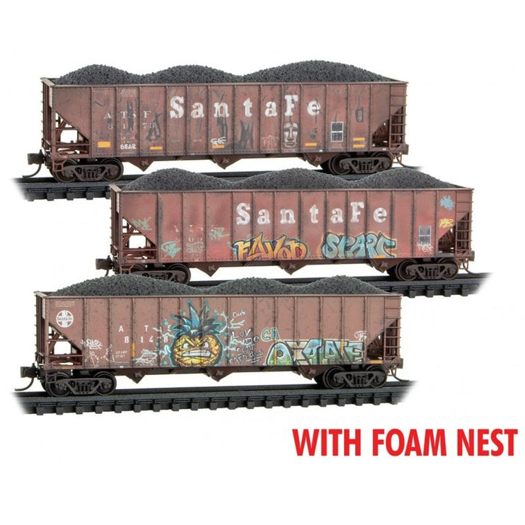 Micro Trains N Scale 100-Ton 3-Bay Ribside Open Hopper w/Coal Load Weathered Santa Fe 3 Pack Foam Nest