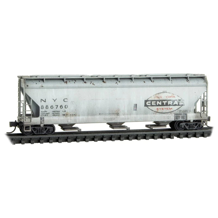 Micro Trains N Scale Conrail ex Penncentral Weathered 3 Bay Covered Hoppers Two Pack Jewel  Case