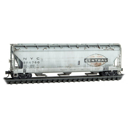 Micro Trains N Scale Conrail ex Penncentral Weathered 3 Bay Covered Hoppers Two Pack Foam Case