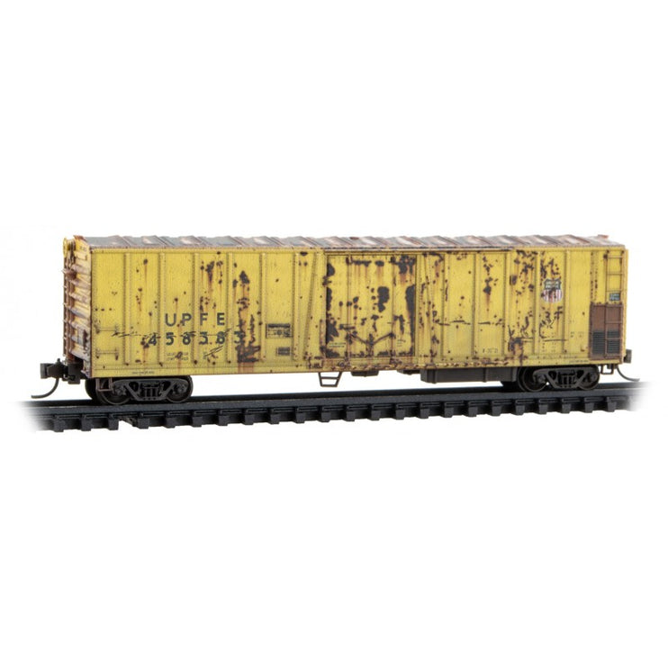 Micro Trains Line N Scale Union Pacific RD# 458383, 358649 Weathered 2-pack Foam Family Nest