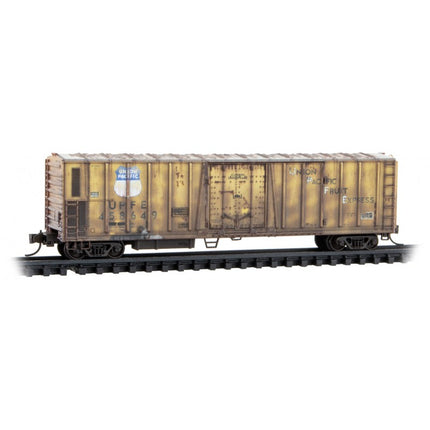 Micro Trains Line N Scale Union Pacific RD# 458383, 358649 Weathered 2-pack Foam Family Nest