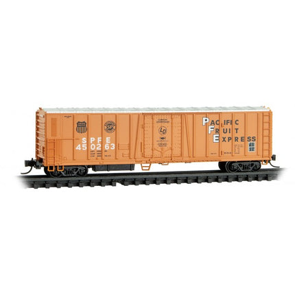 Micro Trains Line N Scale  Pacific Fruit Express 51' Rib Side Mechanical Reefer w/o Roofwalk RD# SPFE 450263