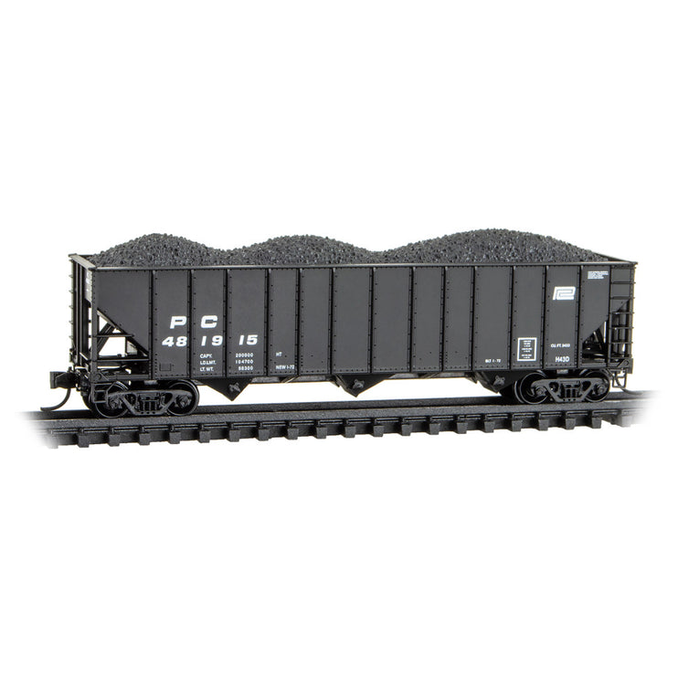 Micro Trains Line N Scale Penn Central 100-Ton 3-bay Open hopper Rib Sides, w/ Coal Load RD# PC 483187