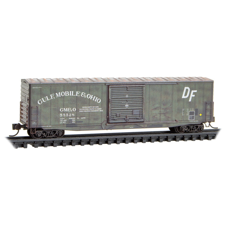 Micro Trains N Gulf, Mobile & Ohio 50' Standard Box Car Weathered 2-Pack With Jewel Cases RD# GM&O 55528, 56881 | Fusion Scale Hobbies