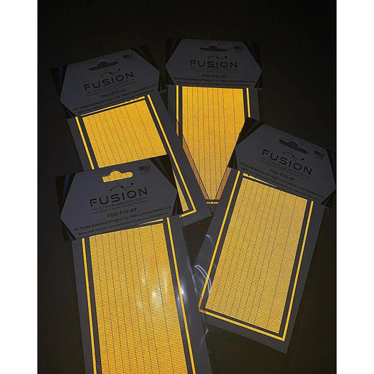 R187 Reflectors - Yellow