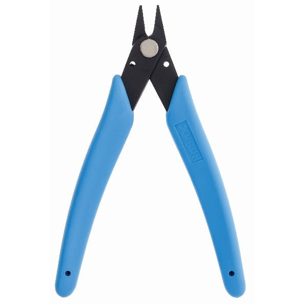 Xuron Short Nose Pliers 475