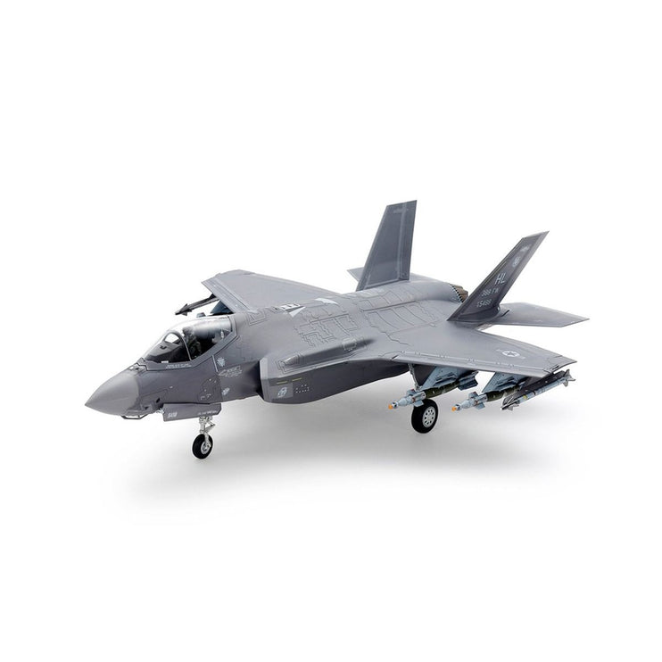 Tamiya F-35A Lightning II 1/72