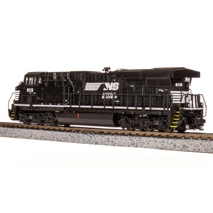 Broadway Limited N Scale ES44AC Diesel NS #8140/blk&wht DC/DCC Sound