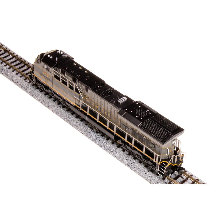 Broadway Limited N Scale ES44AC Diesel UP #8076/TTG w/Yellow DC/DCC Sound