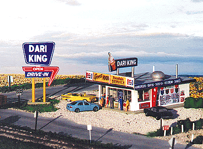 Blair Line 182 Dari-King Drive-In Restaurant Kit - 4 x 5" 10 x 12.5cm HO Scale