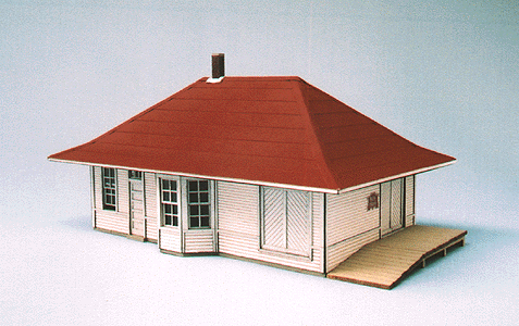 Blair Line 188 Leeton Depot (Laser-Cut Wood Kit) Main Building: 3-5/16 x 5-1/2" 8.4 x 14cm; Ramp: 1 x 3-1/4" 2.5 x 8.3cm HO Scale