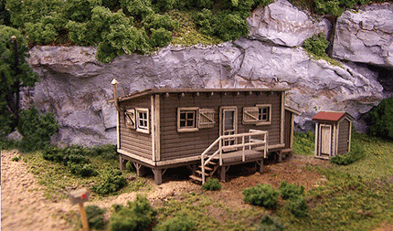 Blair Line 2000 Joe's Cabin w/Outhouse Kit - Cabin: 4-1/4 x 2-5/16" 10.8 x 5.9cm; Outhouse: 5/8 x 5/8" 1.6 x 1.6cm HO Scale