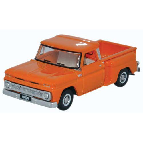 Oxford HO Scale Chevrolet Stepside Pickup 1965 Orange