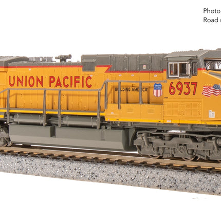 Broadway Limited N GE AC6000, UP #6965, Small Flags Scheme Stealth DC