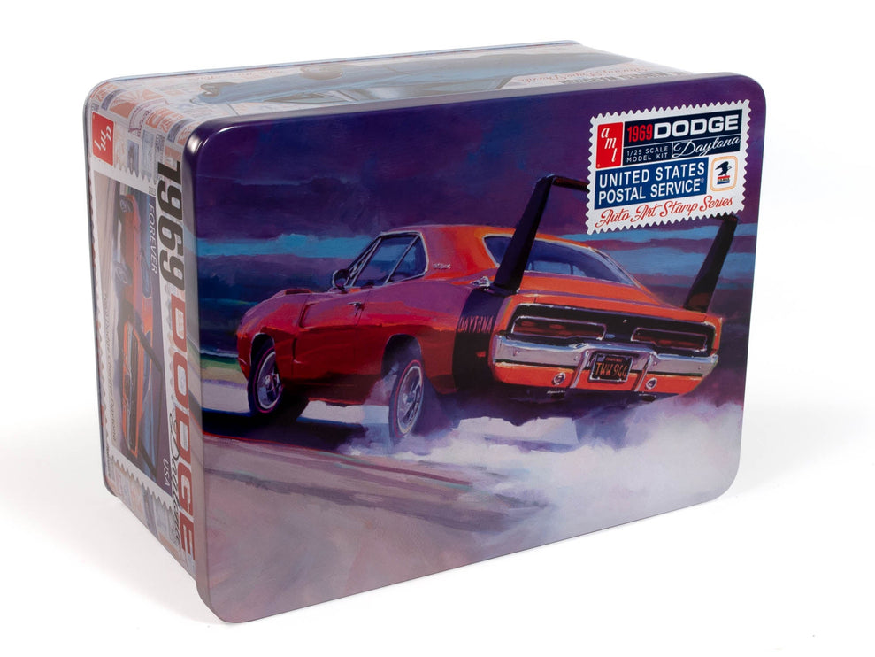 AMT Models 1/25 Dodge Charger Daytona Auto Art Stamp Series