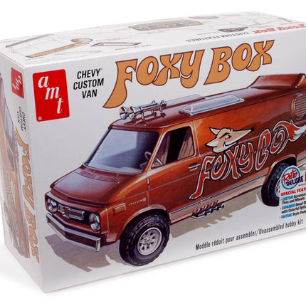 AMT Models 1/25 1975 Chevy Custom Van Foxy Box