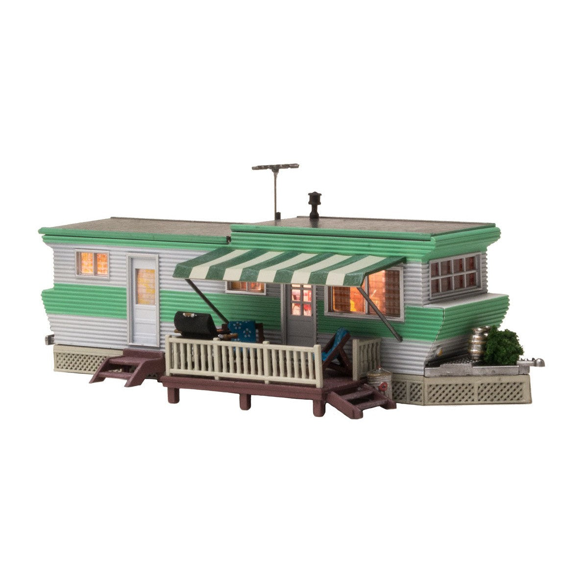 Woodland Scenics N Scale Grillin’ & Chillin’ Trailer Built and Ready