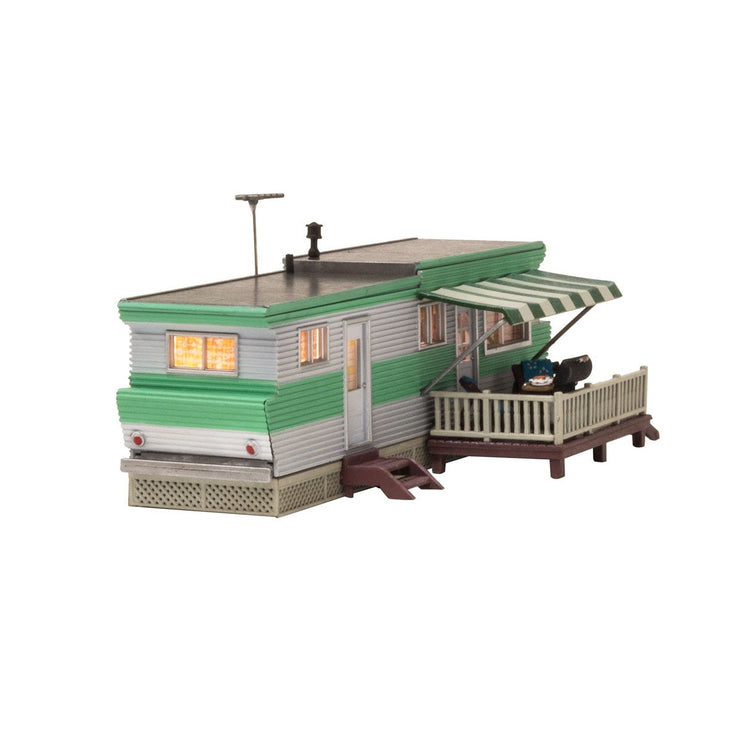 Woodland Scenics N Scale Grillin’ & Chillin’ Trailer Built and Ready