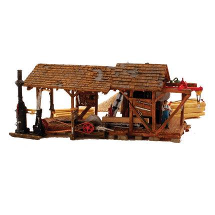 Woodland Scenics HO Scale  Buzz's Sawmill Built and Ready