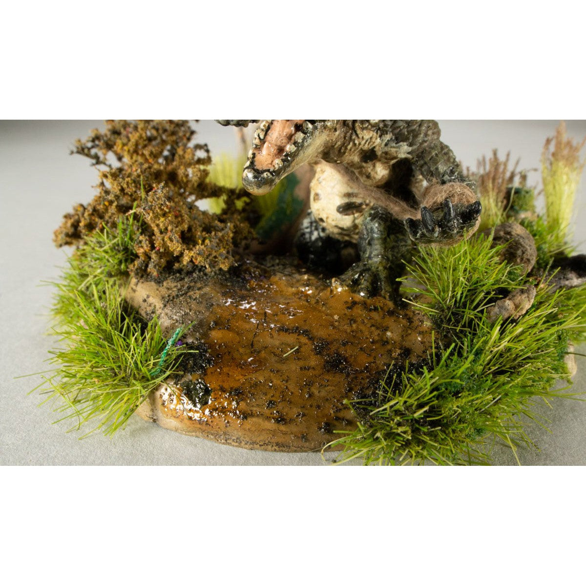 Base Paint - Green - Green Base Paint is most commonly used for initial color before applying lush vegetation on your terrain feature, miniature base or gaming board