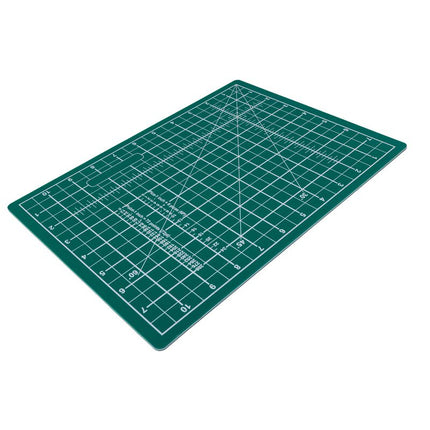 Hobby Essentials 9 X 12 Self-Healing Cutting Mat