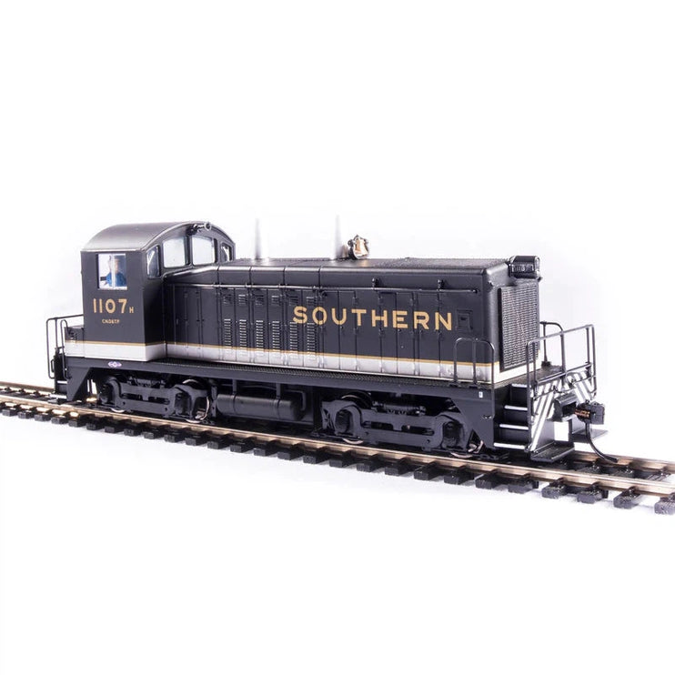 Broadway Limited HO Scale SW7 Diesel Southern #1107 Tuxedo Scheme/DC/DCC Sound Pargon 4