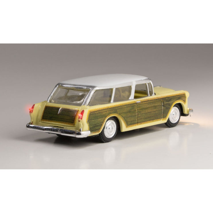 Woodland Scenics HO Scale Station Wagon Just Plug Vehicle