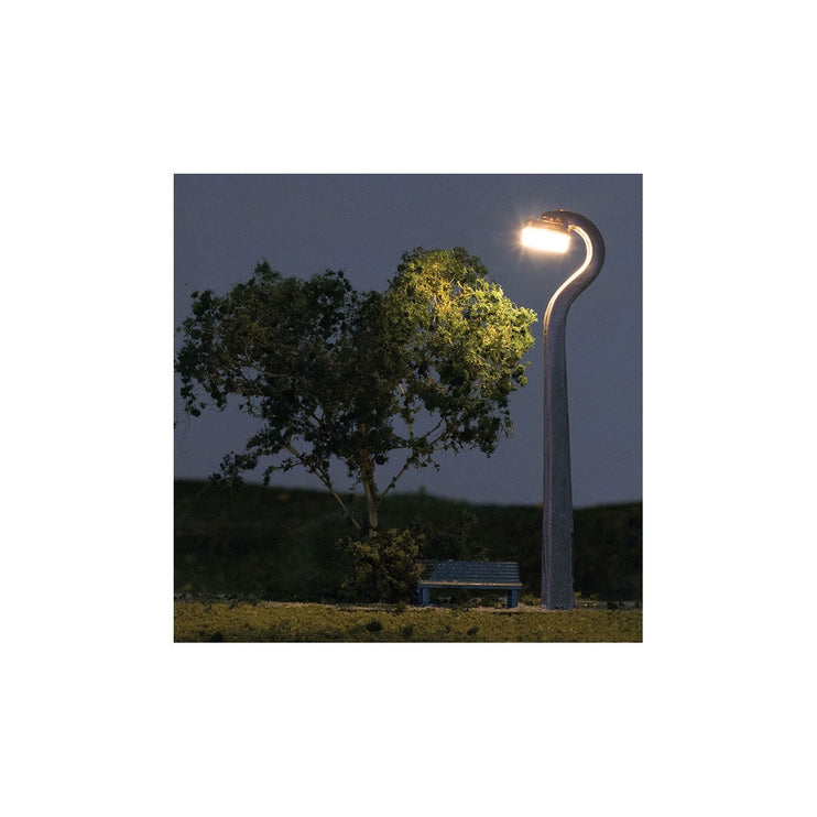 Woodland Scenics HO Scale Just Plug Concrete Lamp Street LIghts