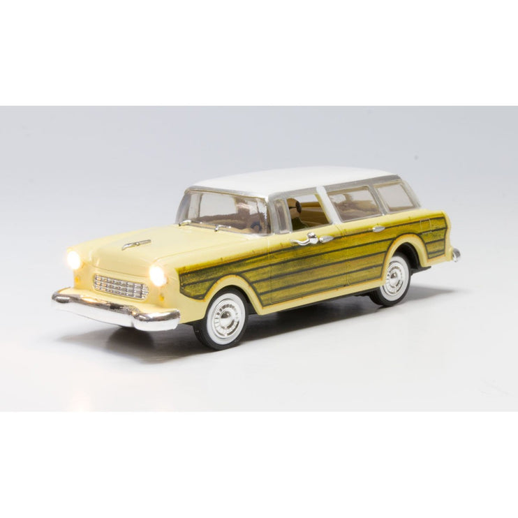 Woodland Scenics O Scale Just Plug Station Wagon