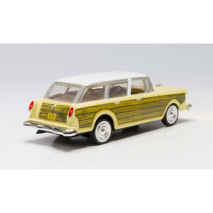 Woodland Scenics O Scale Just Plug Station Wagon