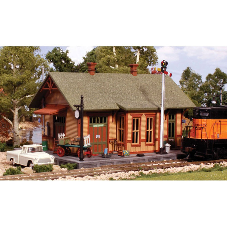 Woodland Scenics N Scale Pre-Fab Woodland Station Kit DPM Kit