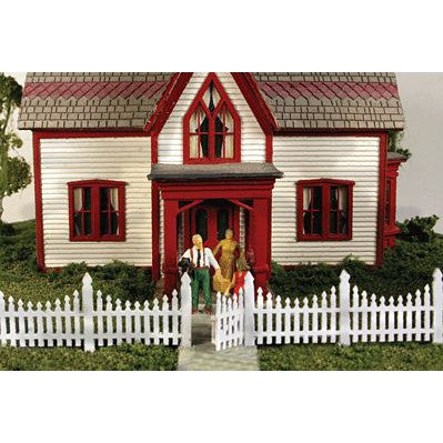 Monroe Models N Ornate Picket Fence