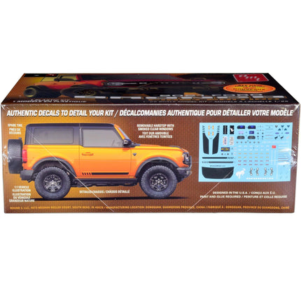 AMT Models 2021 Ford Bronco 1st Edition Skill 2