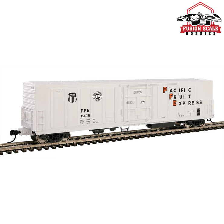 Walthers Mainline HO Scale 57' Mechanical Reefer Ready to Run Pacific Fruit Express(TM) #456051 (white, black, orange)