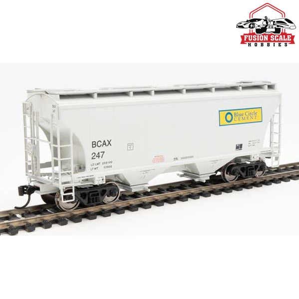 Walthers Mainline HO Scale 39' Trinity 3281 2-Bay Covered Hopper Ready to Run Blue Circle Cement #247