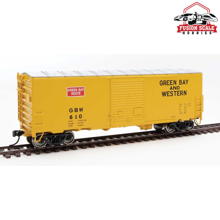 Walthers Mainline HO Scale 40' ACF Modernized Welded Boxcar w/8' Youngstown Door Ready to Run Green Bay & Western #610