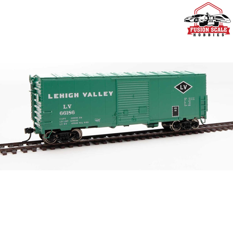 Walthers Mainline HO Scale 40' ACF Modernized Welded Boxcar w/8' Youngstown Door Ready to Run Lehigh Valley #66186