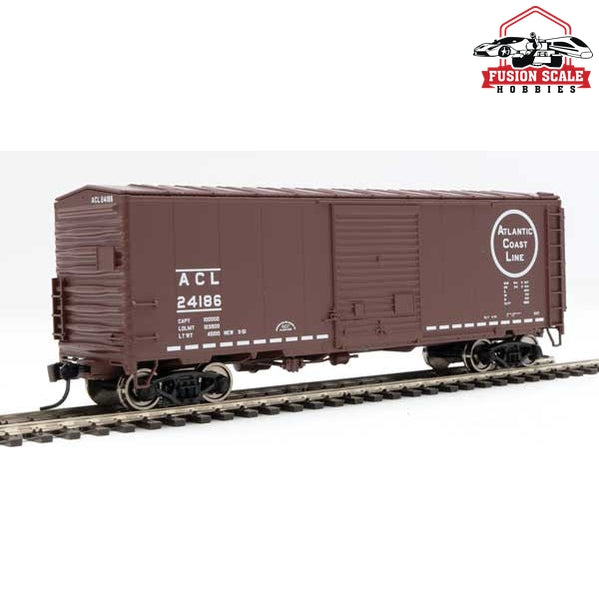 Walthers Mainline HO Scale 40' ACF Modernized Welded Boxcar w/8' Youngstown Door Ready to Run Atlantic Coast Line #24186