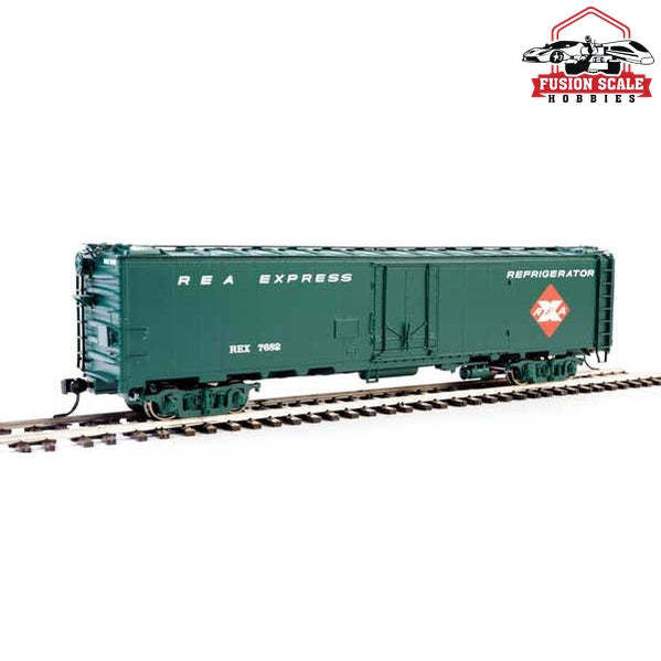 Walthers Proto HO Scale 50' REA Riveted Steel Express Reefer Railway Express Agency #7682