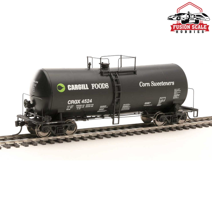 Walthers Proto HO Scale 40' UTLX 16,000-Gallon Funnel-Flow Tank Car - Ready to Run Cargill Corn Sweetener CRGX #4524