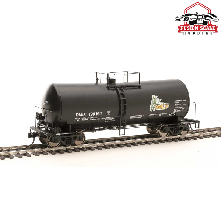 Walthers Proto HO Scale 40' UTLX 16,000-Gallon Funnel-Flow Tank Car - Ready to Run Minnesota Corn Processors DMIX #190194