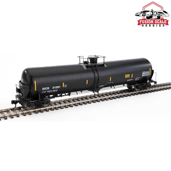 Walthers Proto HO Scale 55' Trinity Modified 30,145-Gallon Tank Car - Ready to Run Siouxland Ethanol SIOX #31091 (black, white, yellow conspicuity marks)